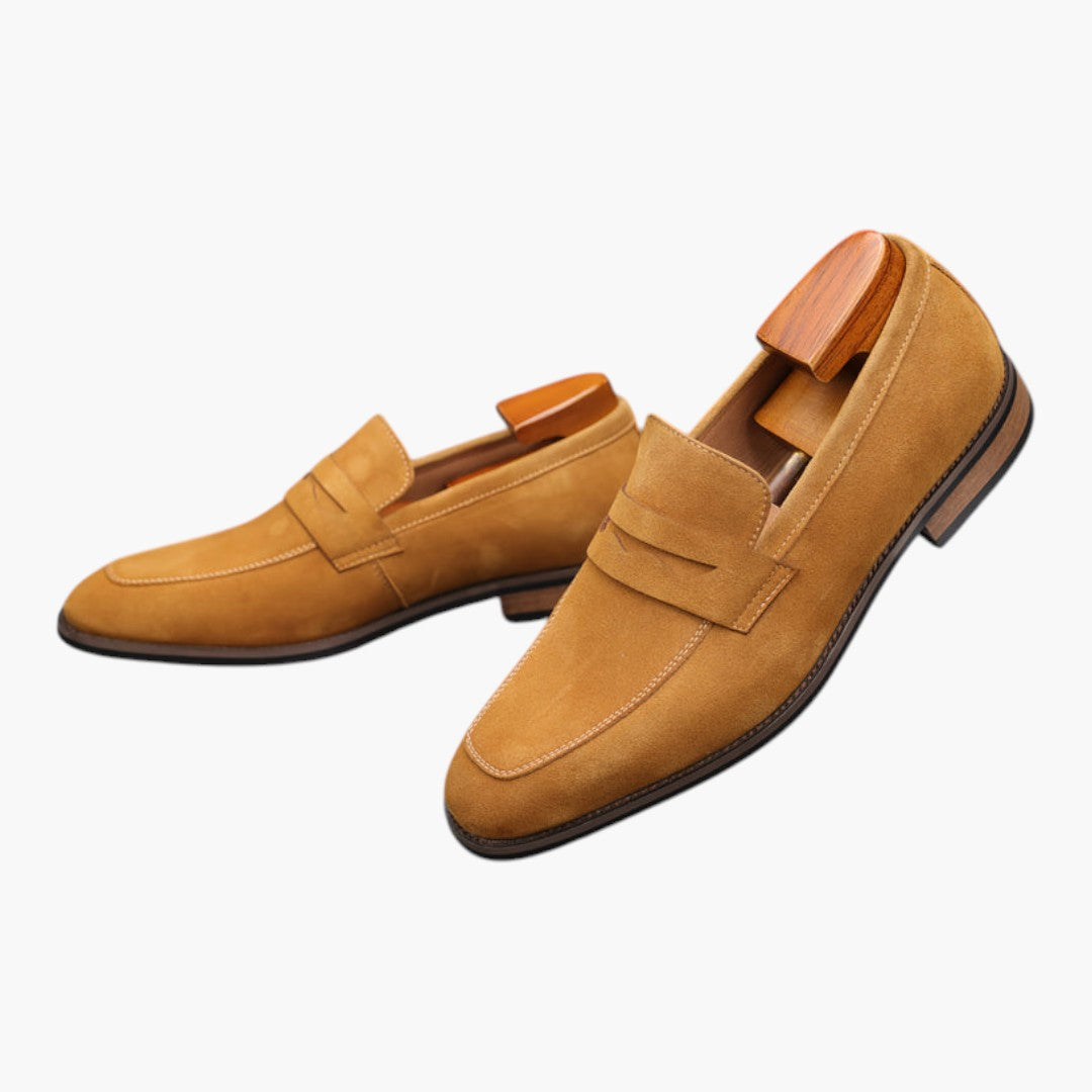 Sapatos Homem Slip On com Biqueira Redonda e Sola de Borracha