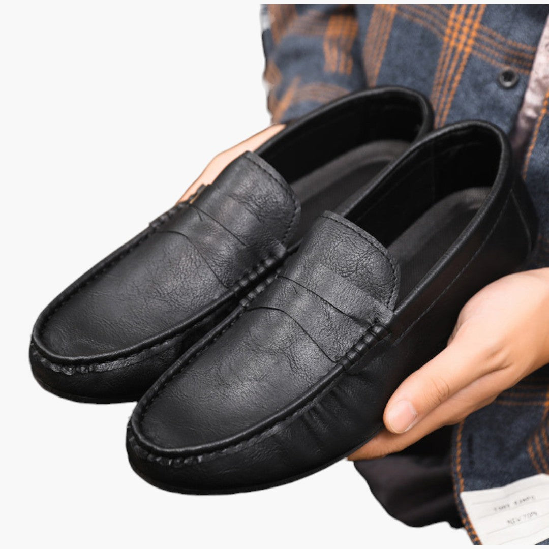 Sapatos Homem Slip On com Sola de Borracha e Biqueira Redonda