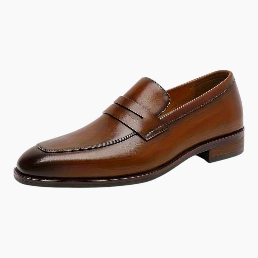 Męskie buty wsuwane ze skóry bydlęcej i zaokrąglonym noskiem