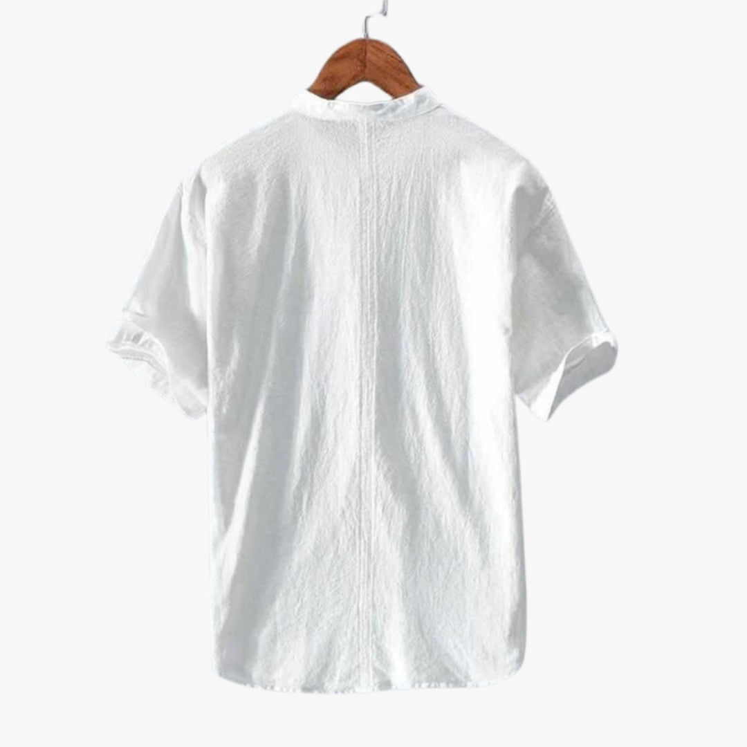 Chemise homme à col officier et manches courtes