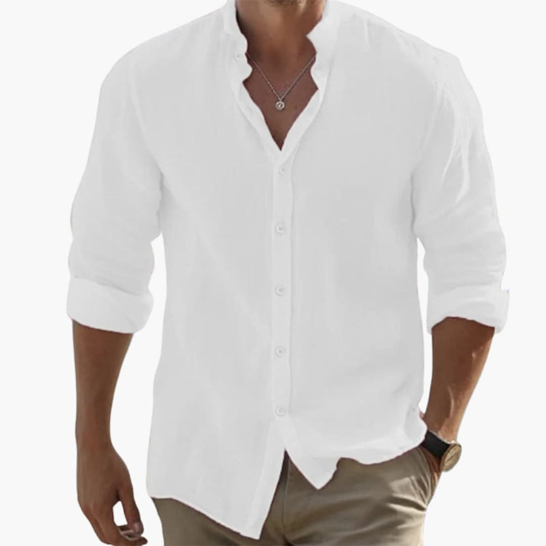 Chemise homme à col officier et patte de boutonnage