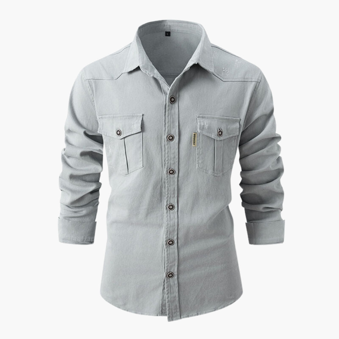 Camisa hombre con bolsillos en el pecho y botones