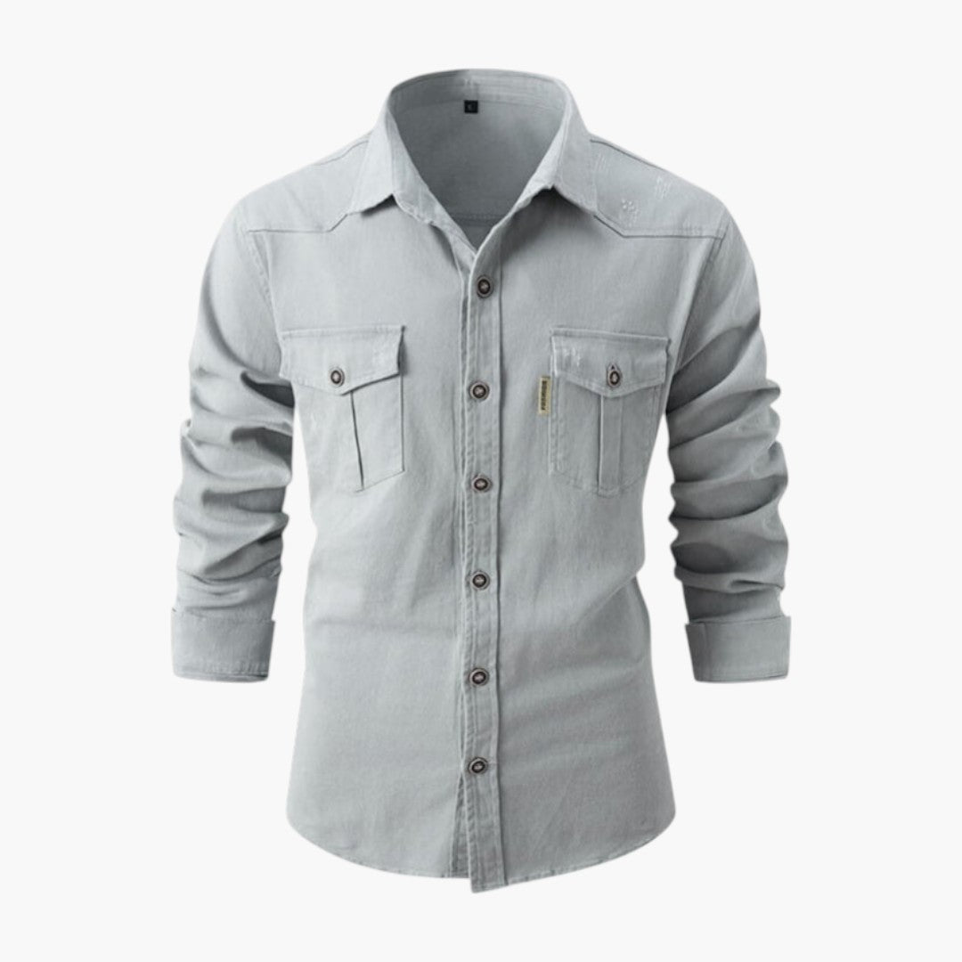 Chemise homme avec poches poitrine et patte de boutonnage