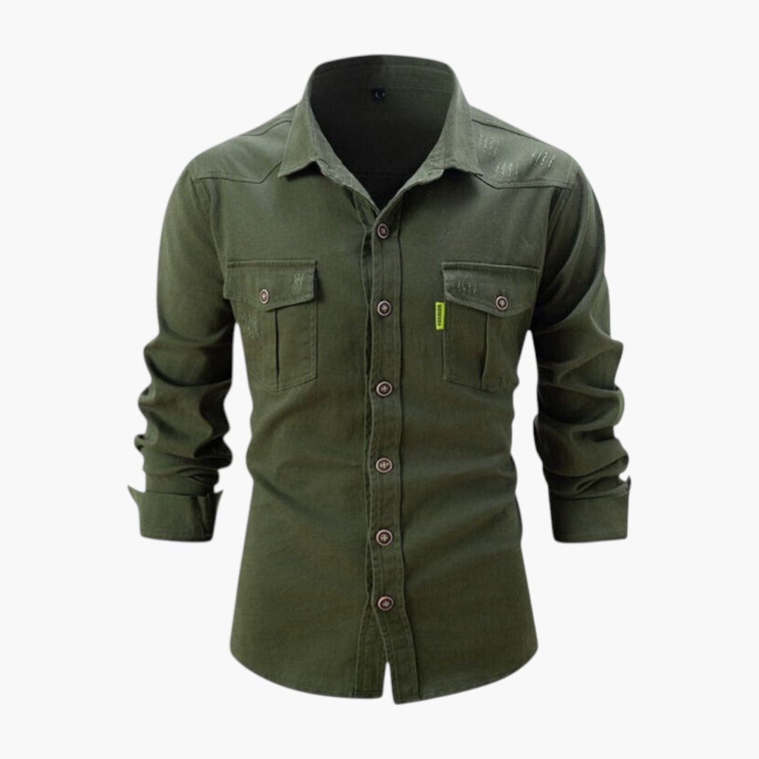 Chemise homme avec poches poitrine et patte de boutonnage