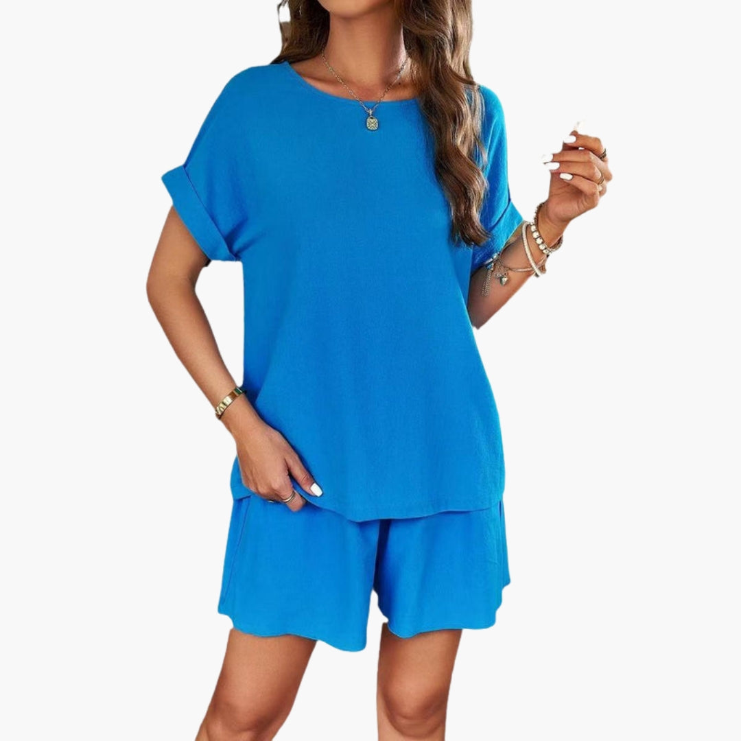 Women's jumpsuit with short sleeves and pockets