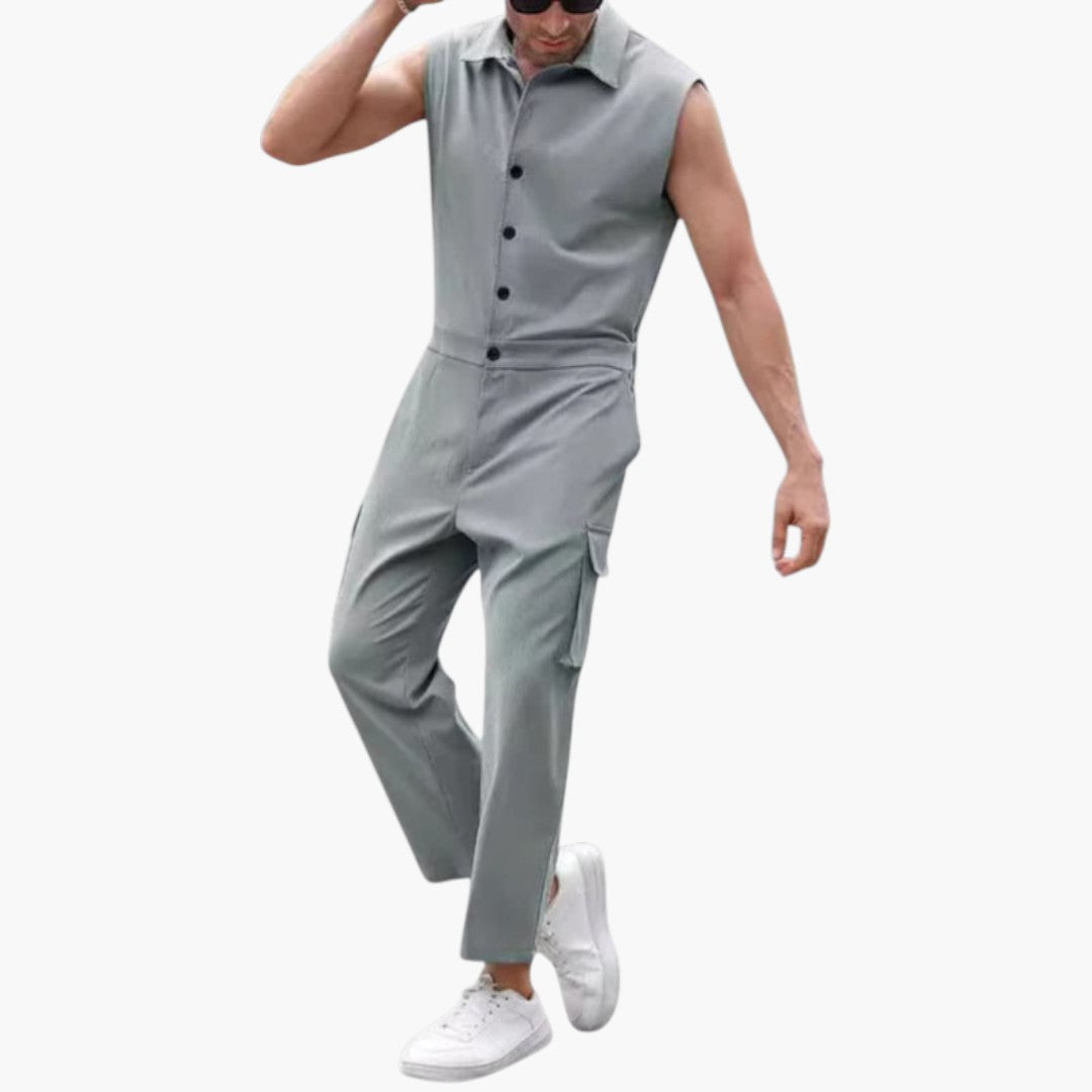 Sleeveless jumpsuit for men with cargo pockets