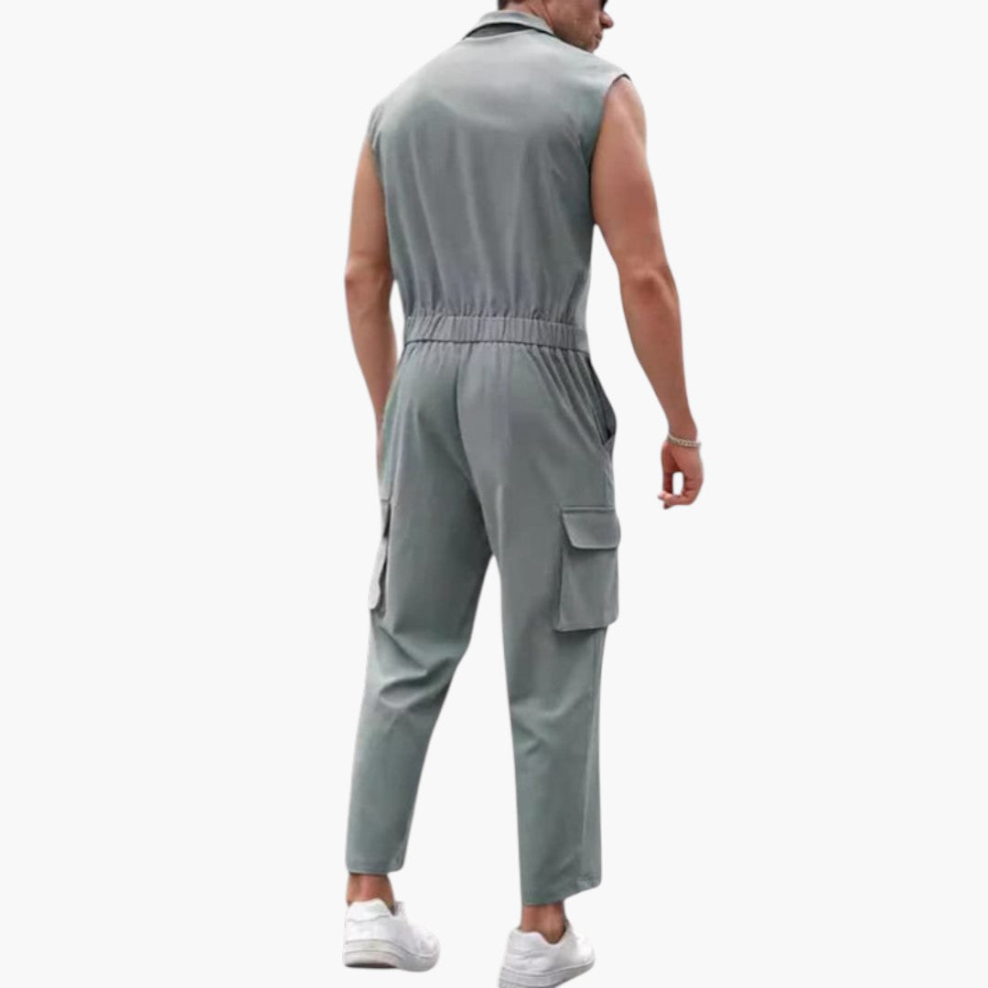 Sleeveless jumpsuit for men with cargo pockets