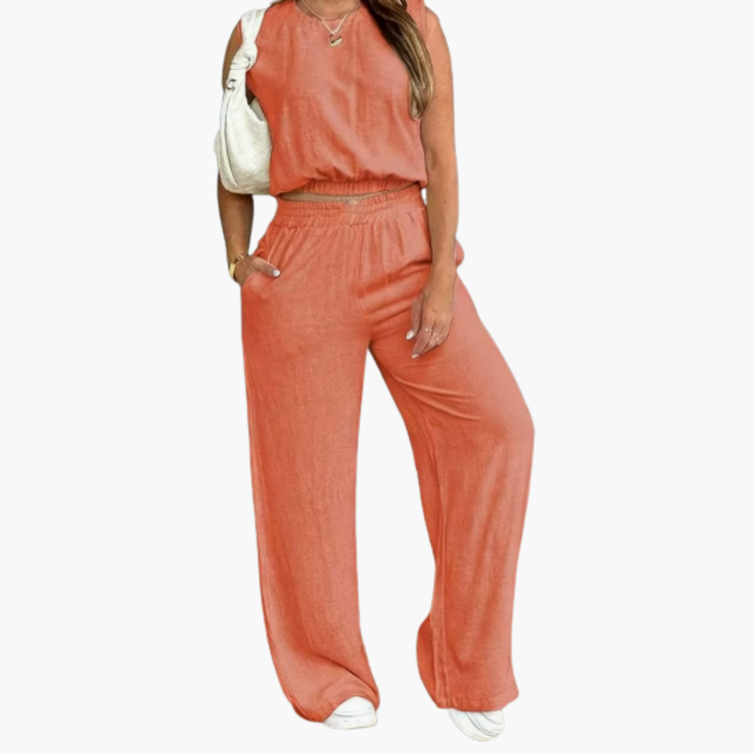 Dam Two-Piece Set with Cropped Top and Wide Pants
