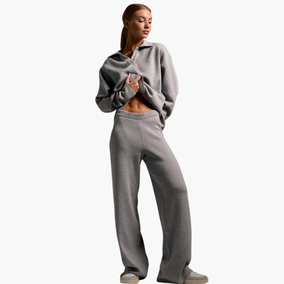 Dame loungewear sæt med oversized trøje og brede bukser