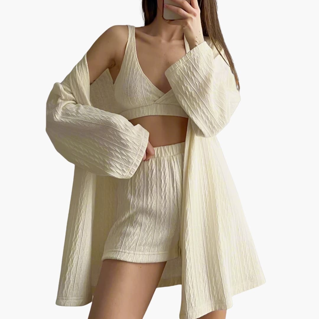 3-piece women's indoor set with bra and shorts