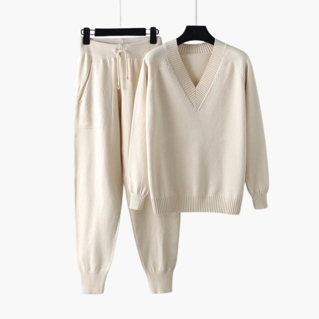 Women's knit lounge set with V-neck top and elastic waist pants
