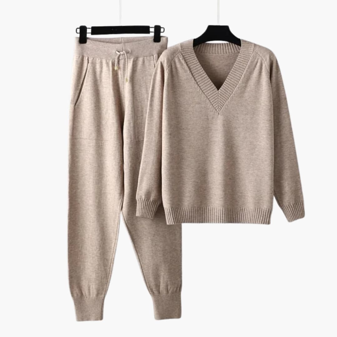 Women's knit lounge set with V-neck top and elastic waist pants