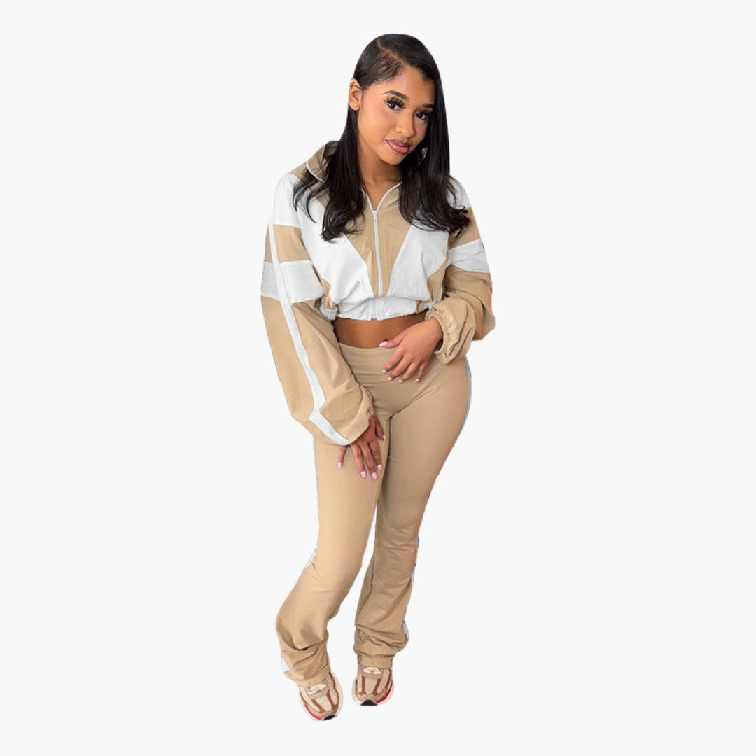 Two-piece women's set with puff sleeves
