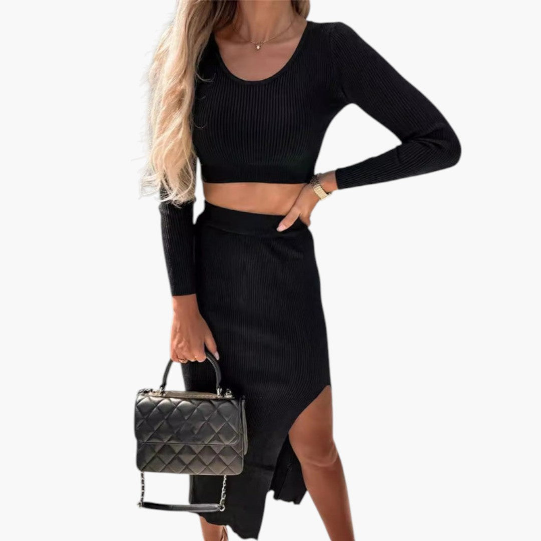 Ensemble due pezzi donna con top corto e gonna maxi