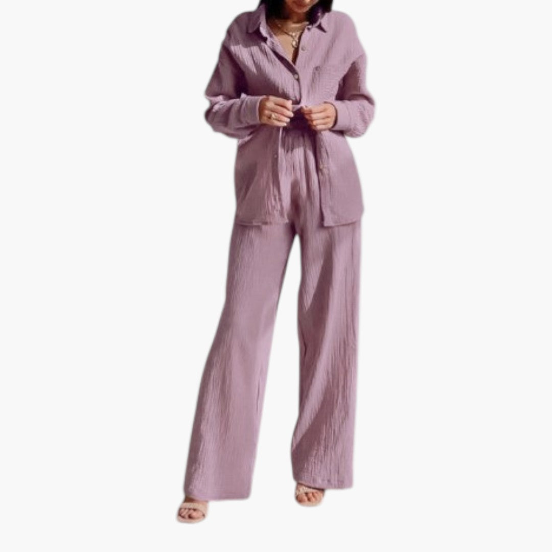 Two-piece women's set with button-up shirt
