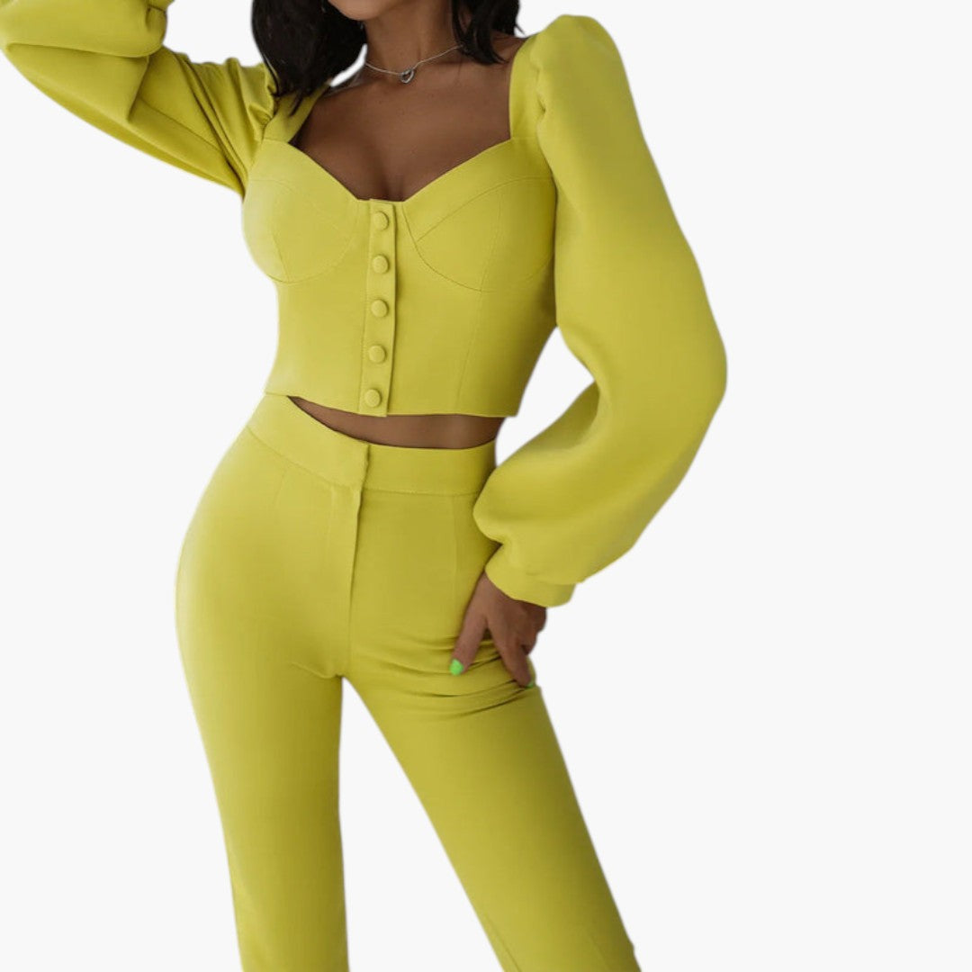 Completo due pezzi donna con top a bottoni