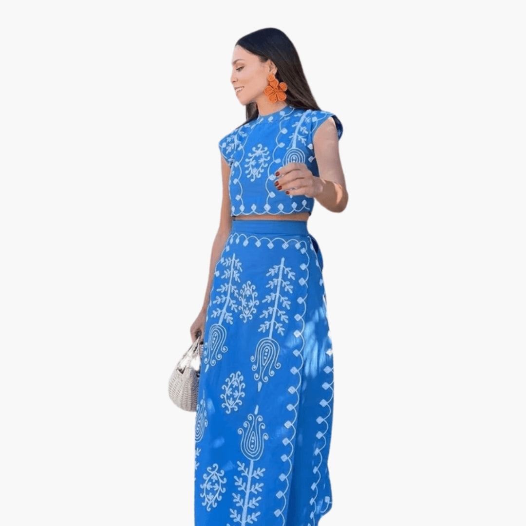 Completo donna 2 pezzi con canottiera corta e gonna