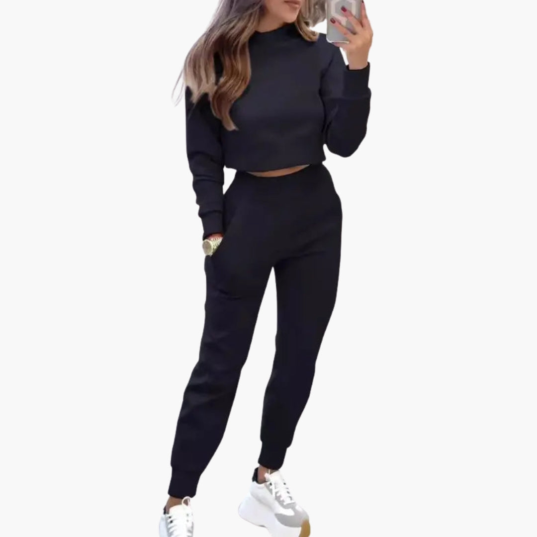 Women's two-piece set with round neck sweater