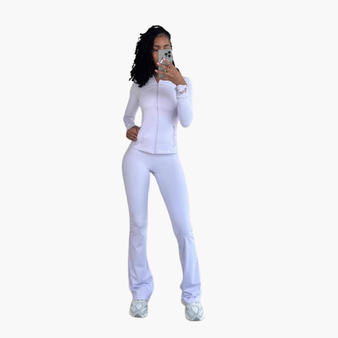 Sportswear sæt til kvinder med lynlåstrøje og leggings