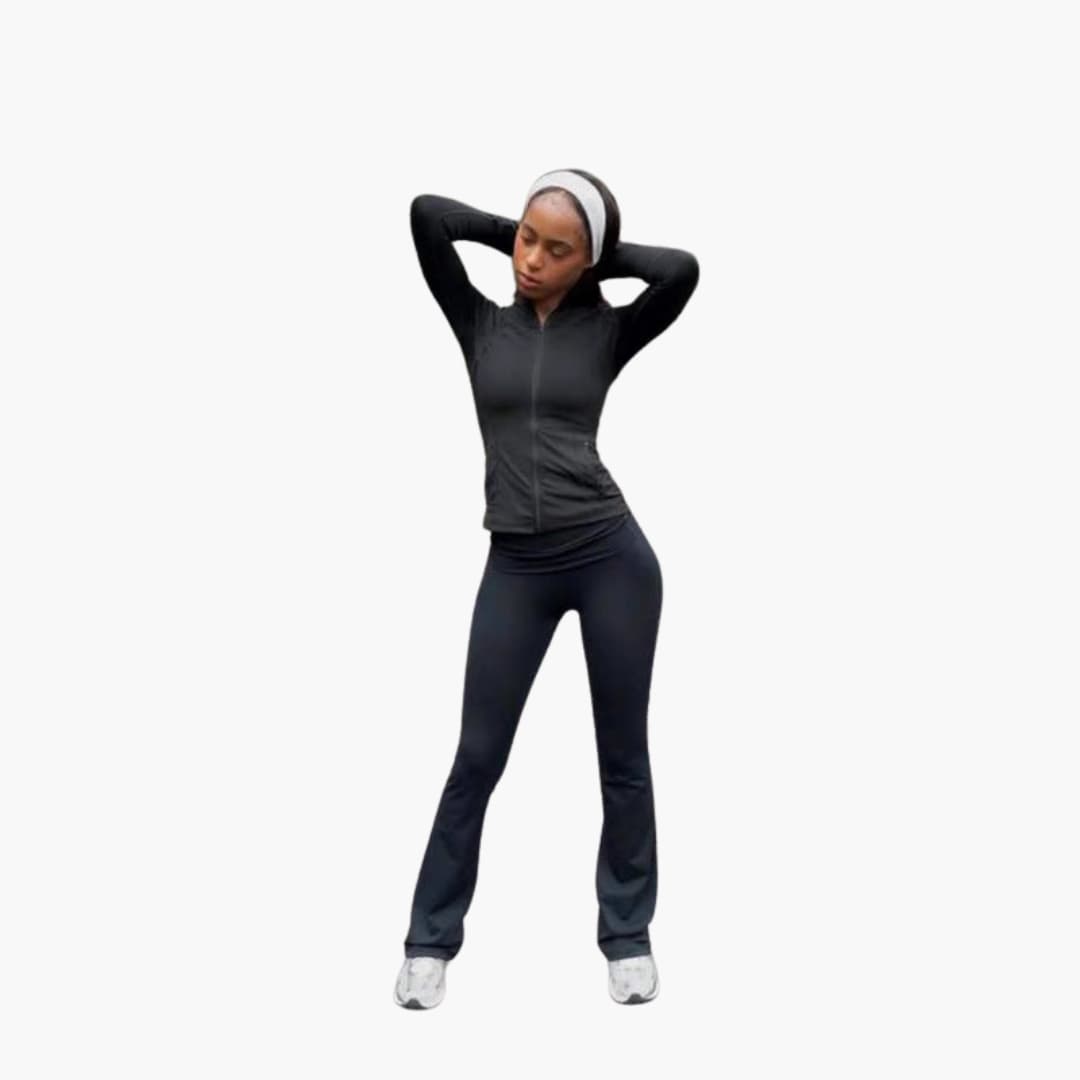 Sportswear sæt til kvinder med lynlåstrøje og leggings