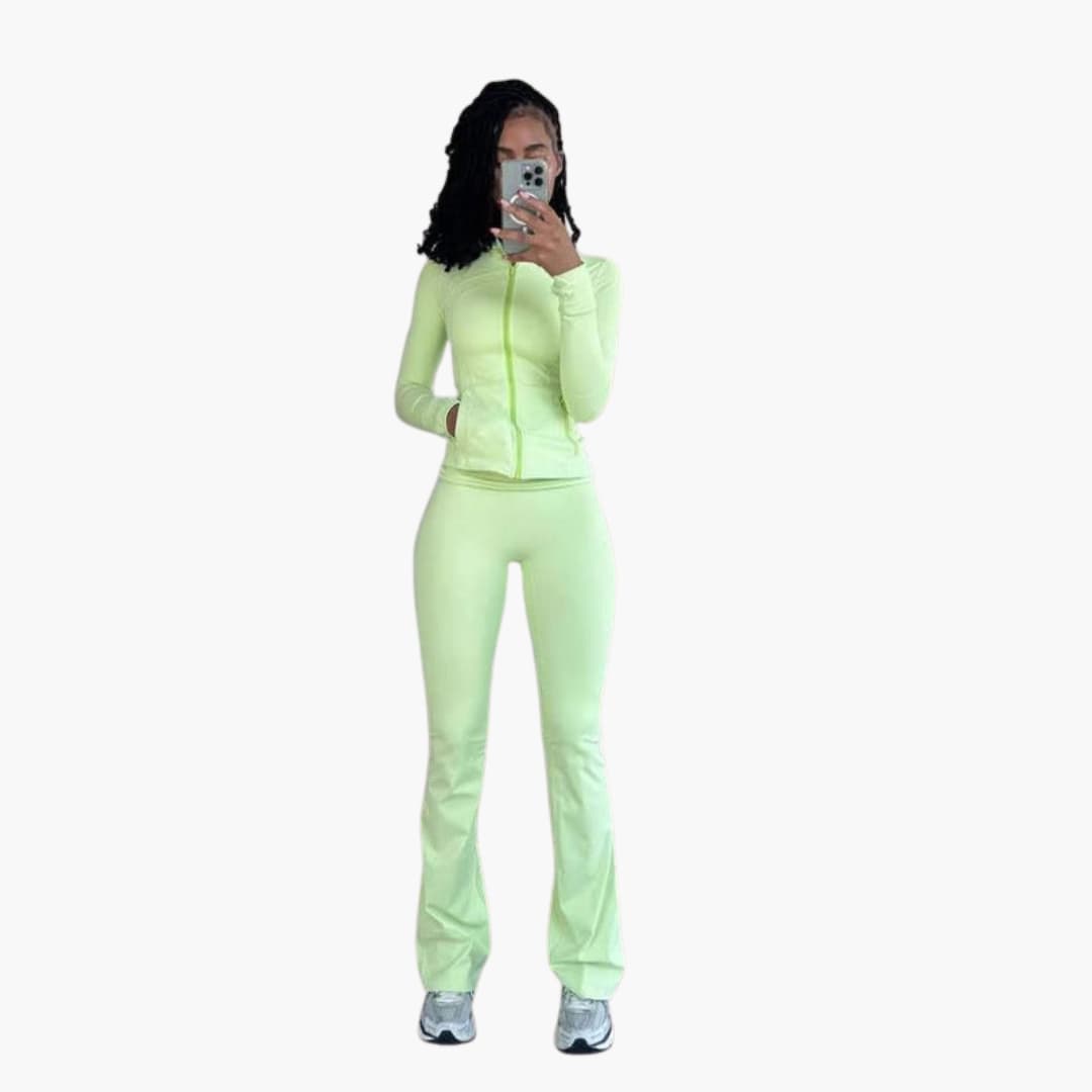 Sportswear sæt til kvinder med lynlåstrøje og leggings