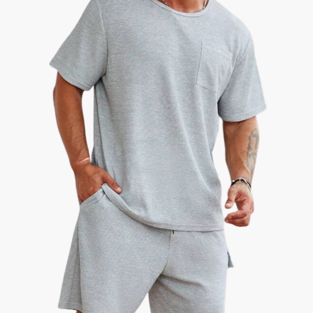 Ensemble sportswear homme avec col rond et poches cargo