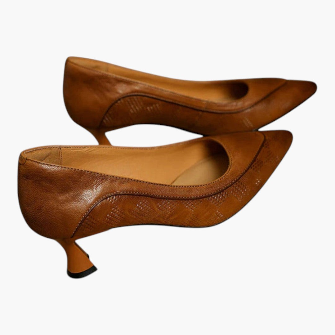 Escarpins femmes en cuir a semelle rembourrée et talons kitten