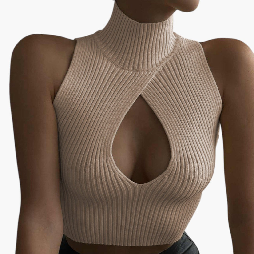 Top corto donna con collo alto e taglio frontale