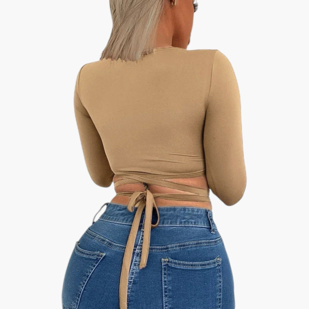 Women's cropped top with ring detail and long sleeves