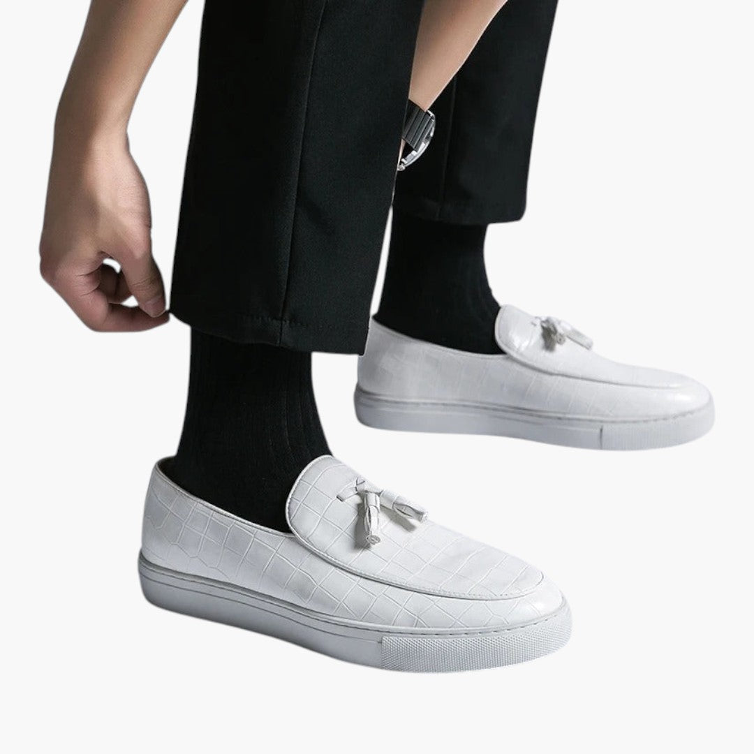 Homme Mocassins en cuir avec design sans lacets et semelle texturée