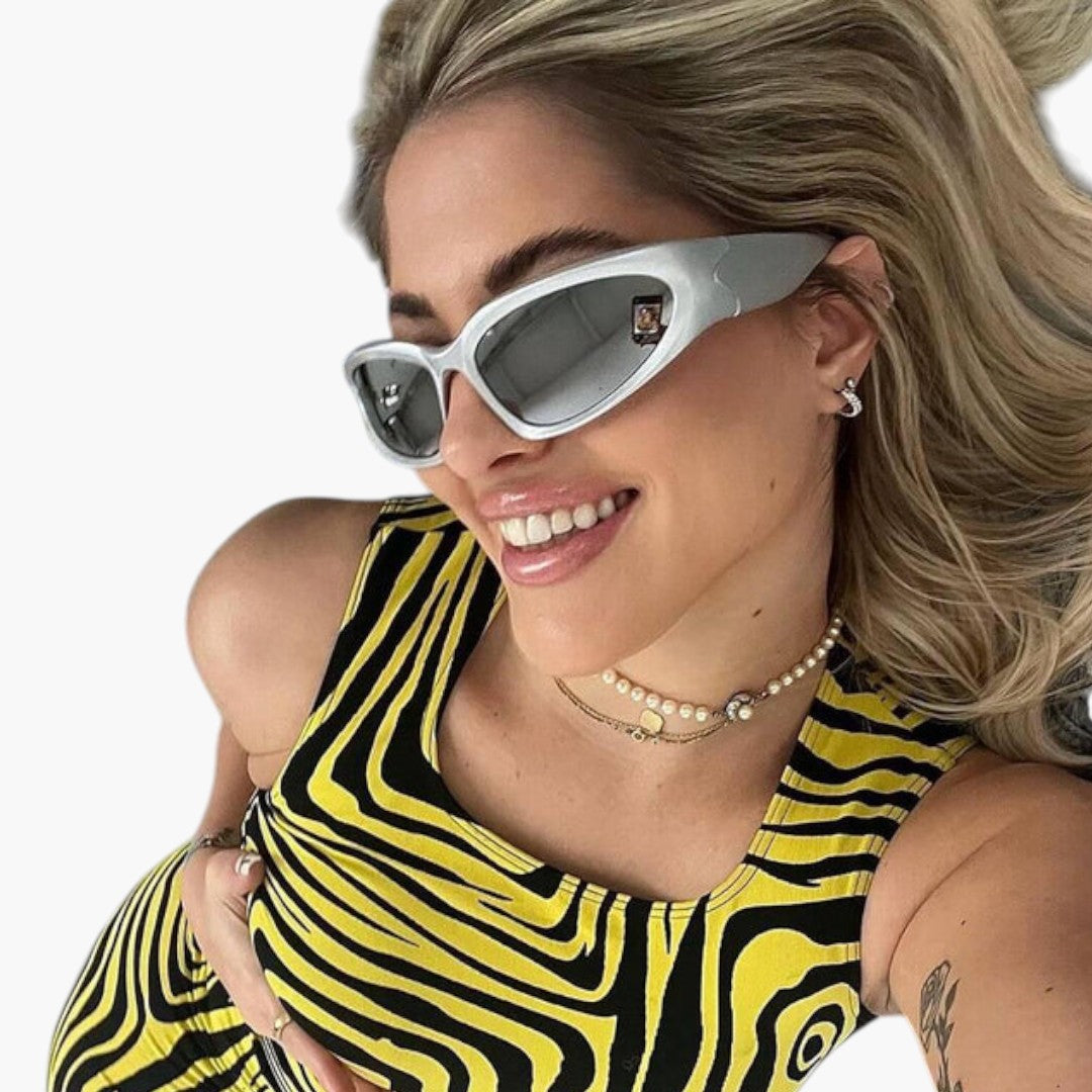 Lunettes de Soleil Femme avec Monture Enveloppante et Verres Teintés