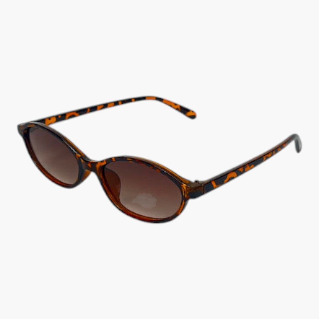 Lunettes de soleil femmes avec forme œil de chat et verres teintés