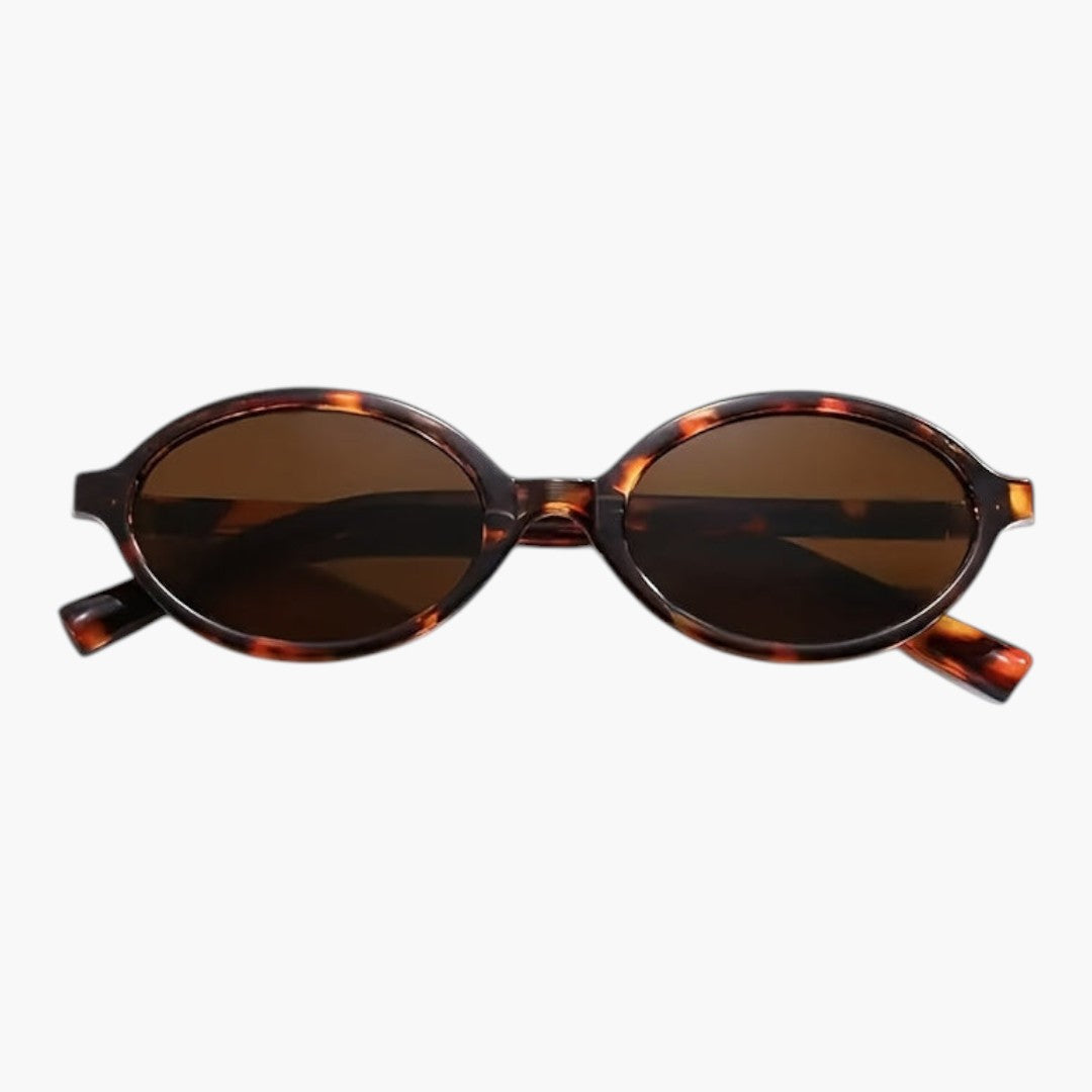 Women's sunglasses with oval shape and tinted lenses