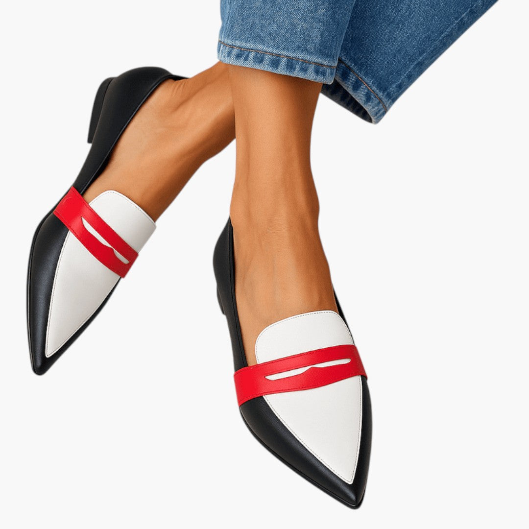 Women's Moccasins with Pointed Toe and Lightweight Sole