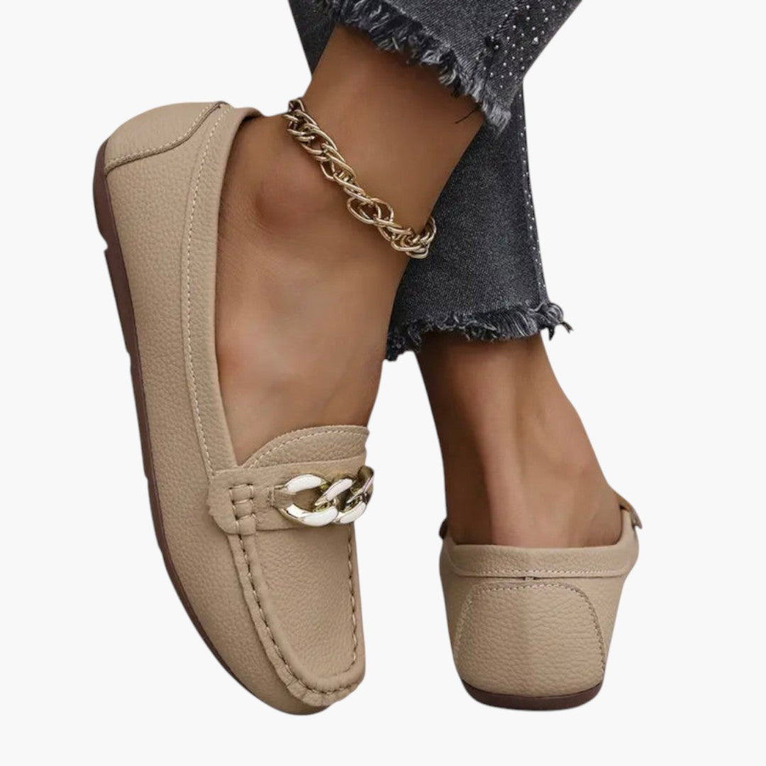 Mocassins Femme avec Chaîne Métallique et Texture Grainée