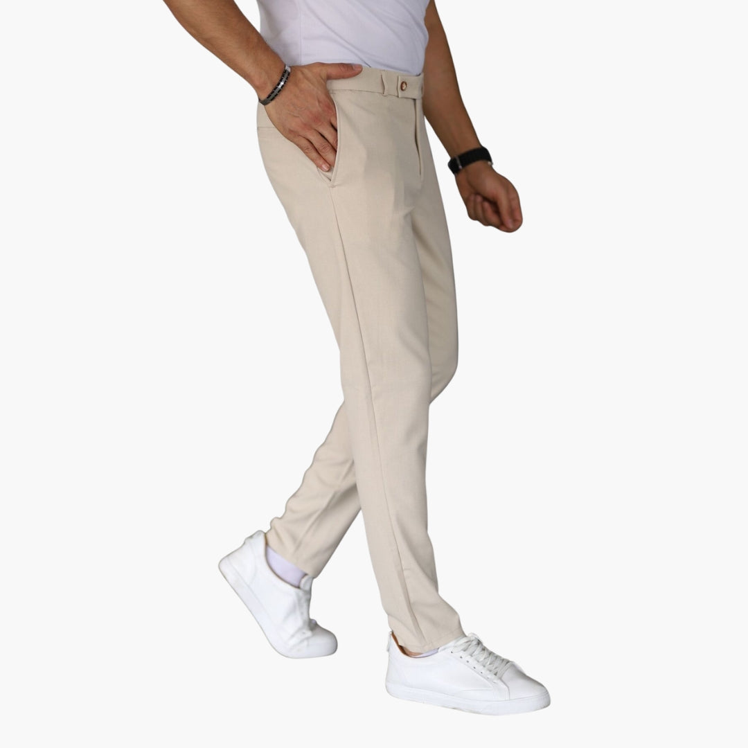 Pantalon chino homme coupe ajustée avec poches latérales