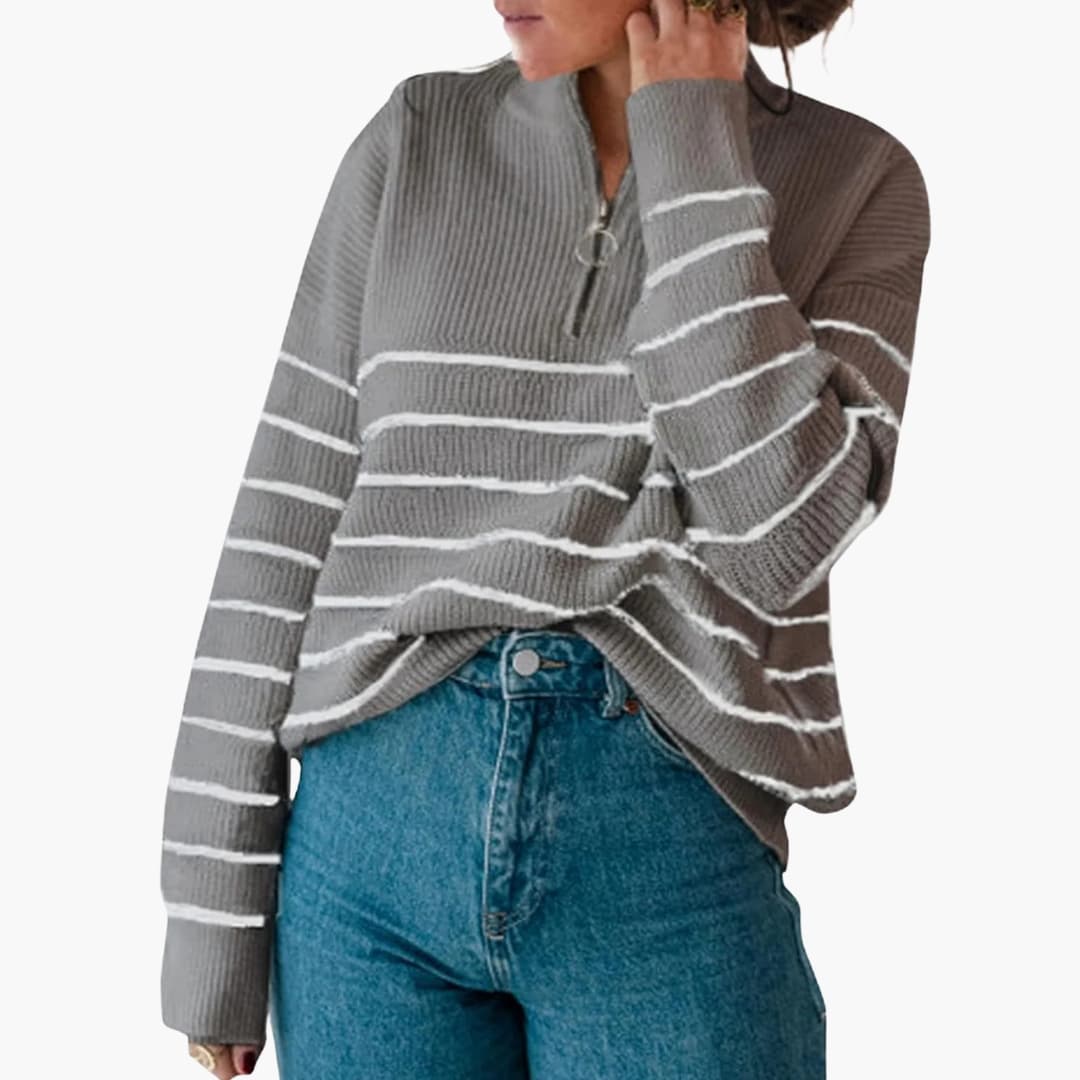 Sweter damski w paski z półzamkiem