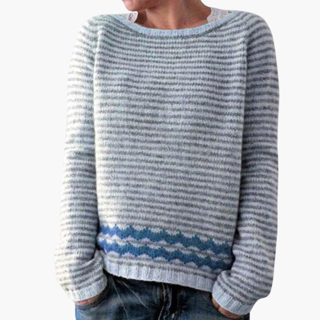 Pull em malha para mulher com padrão floresta e gola redonda
