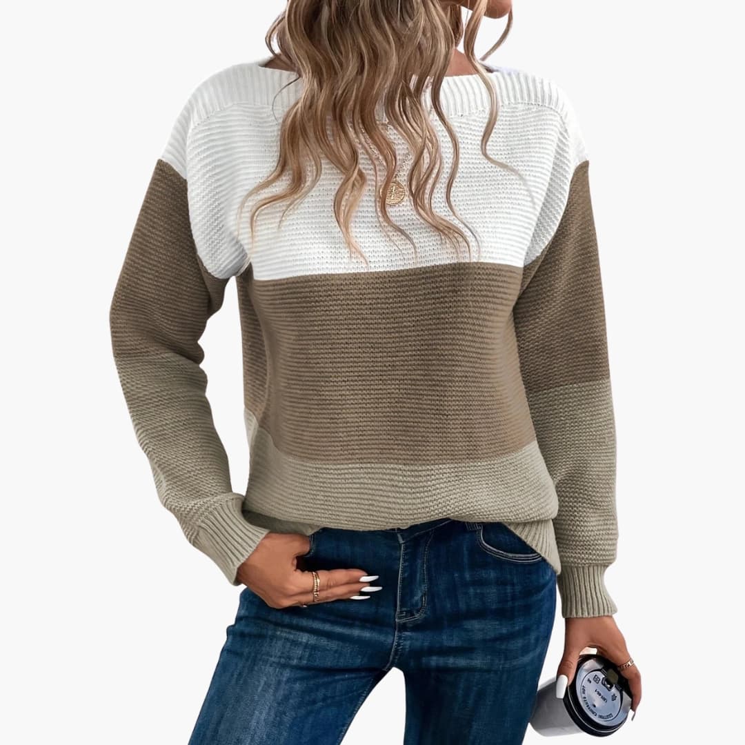 Pull femme avec col rond et surface tricotée