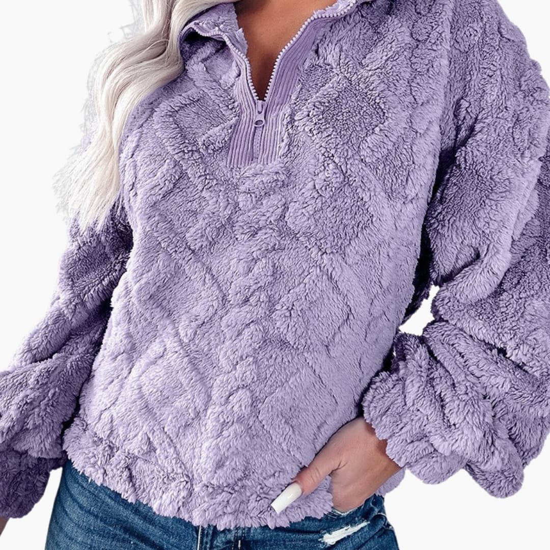 Oversized fleece trøje til kvinder med høj krave og quiltet tekstur