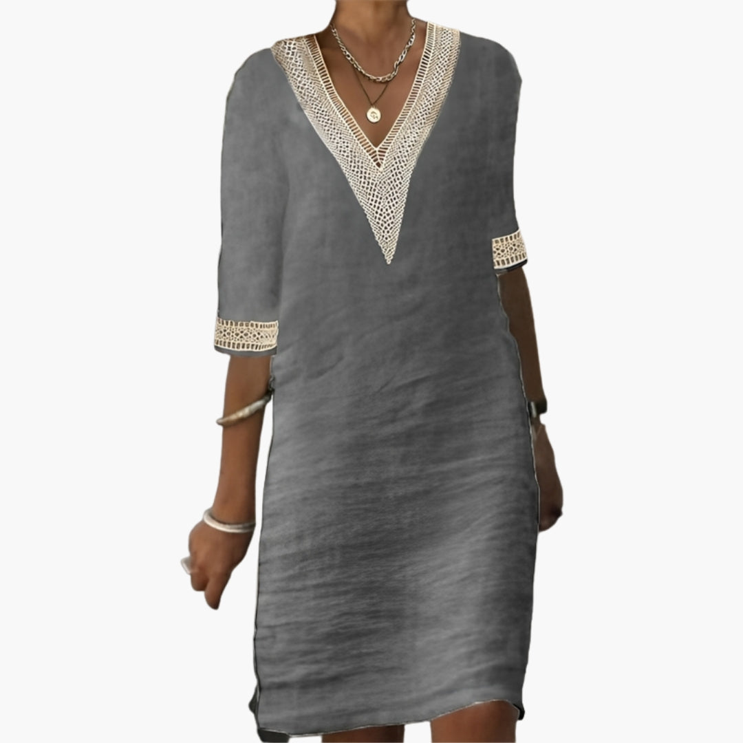 Straight dress for women with crochet edges