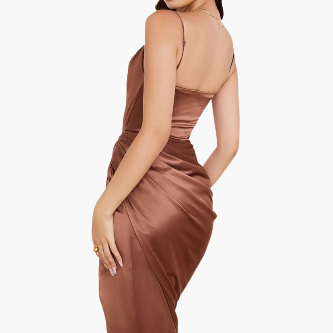 Robe femme à volants avec fines bretelles