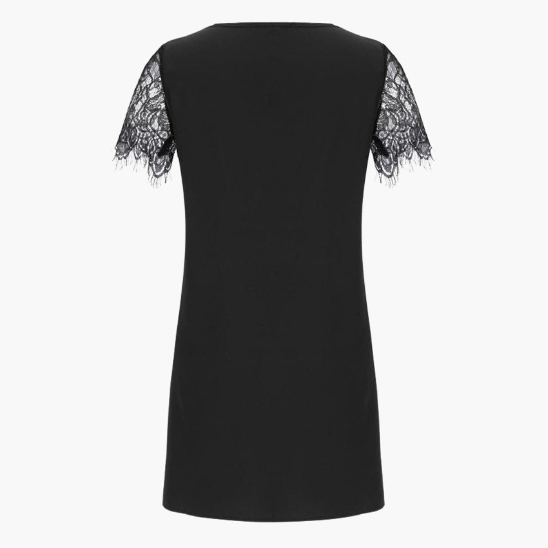 Robe de mulher com mangas curtas e acabamentos em lantejoulas