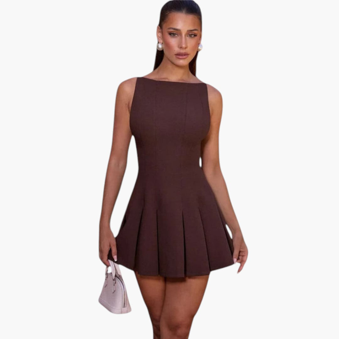 Robe mini para mulher com costas nuas e saia plissada
