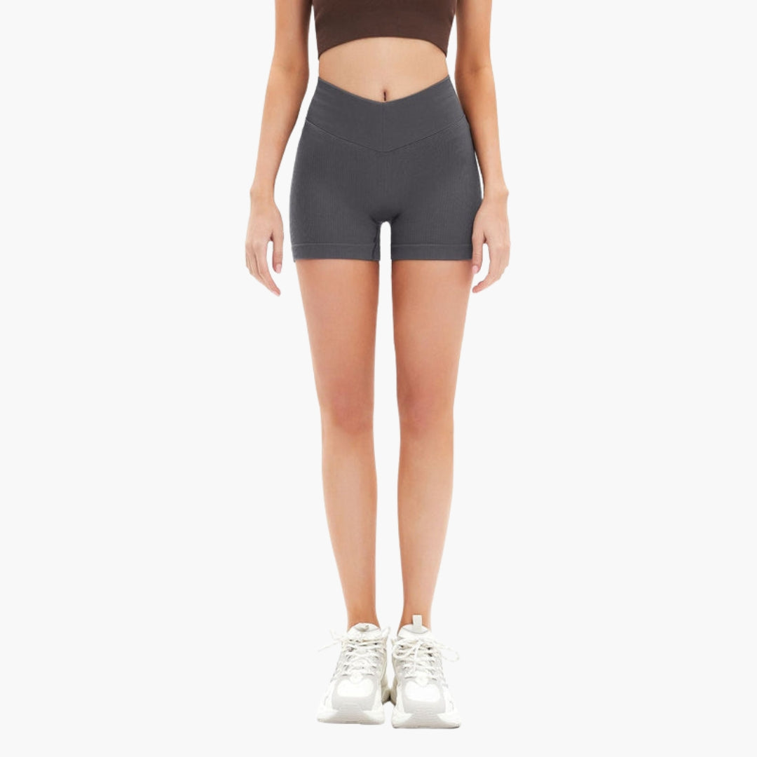 High-waisted women's sports shorts with ribbed pattern