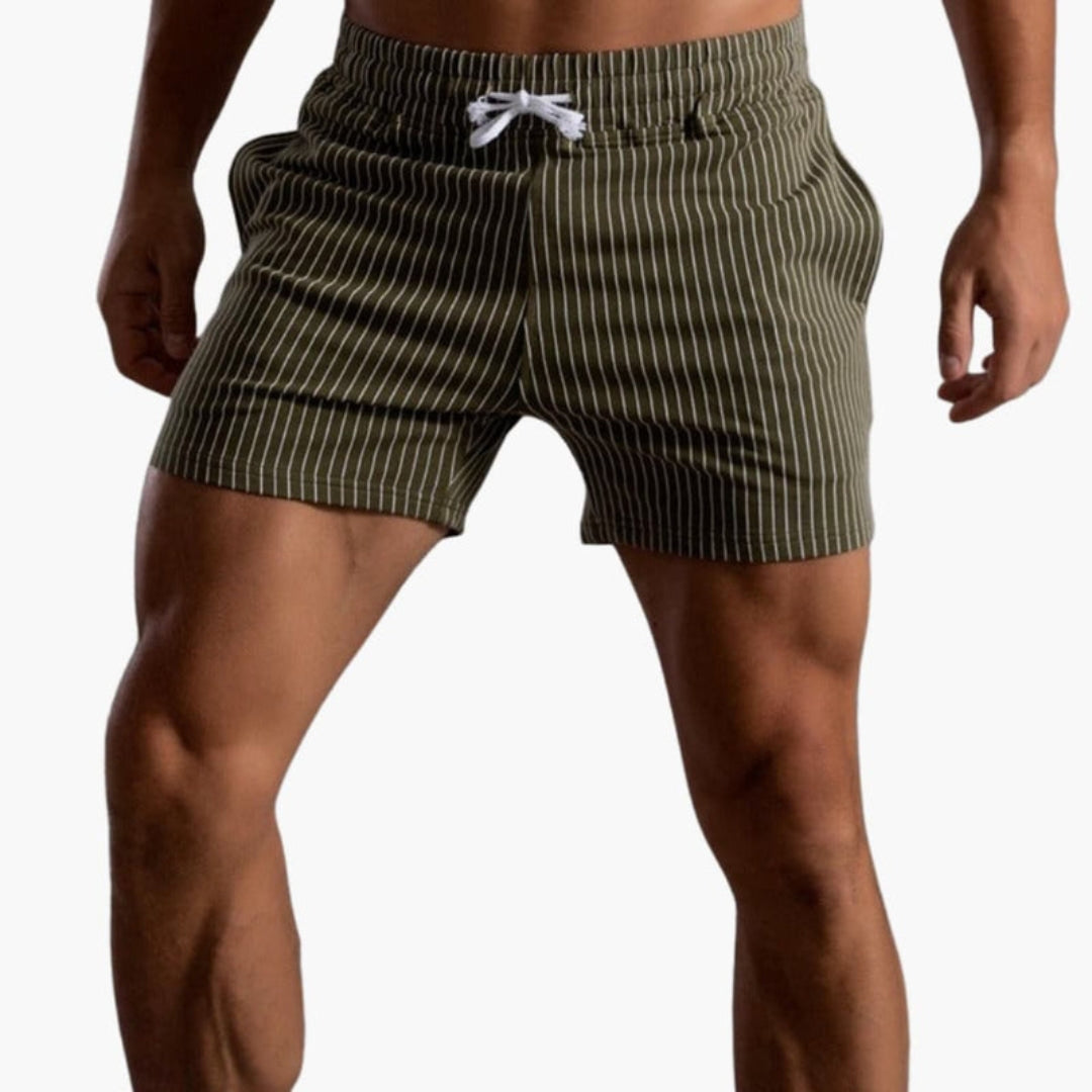 Short homme à cordon de serrage et motif rayé