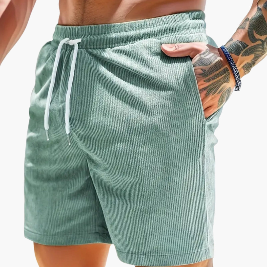 Short homme avec cordon de serrage et poches latérales