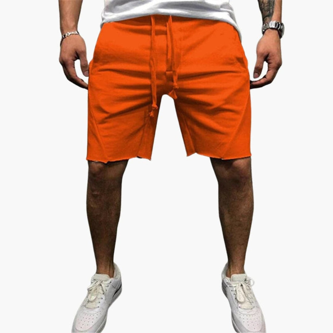 Short homme avec taille à cordon et coupe droite