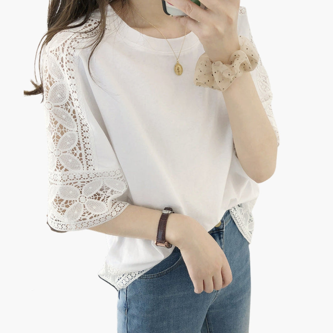 Women's round-neck shirt with lace sleeves and hem