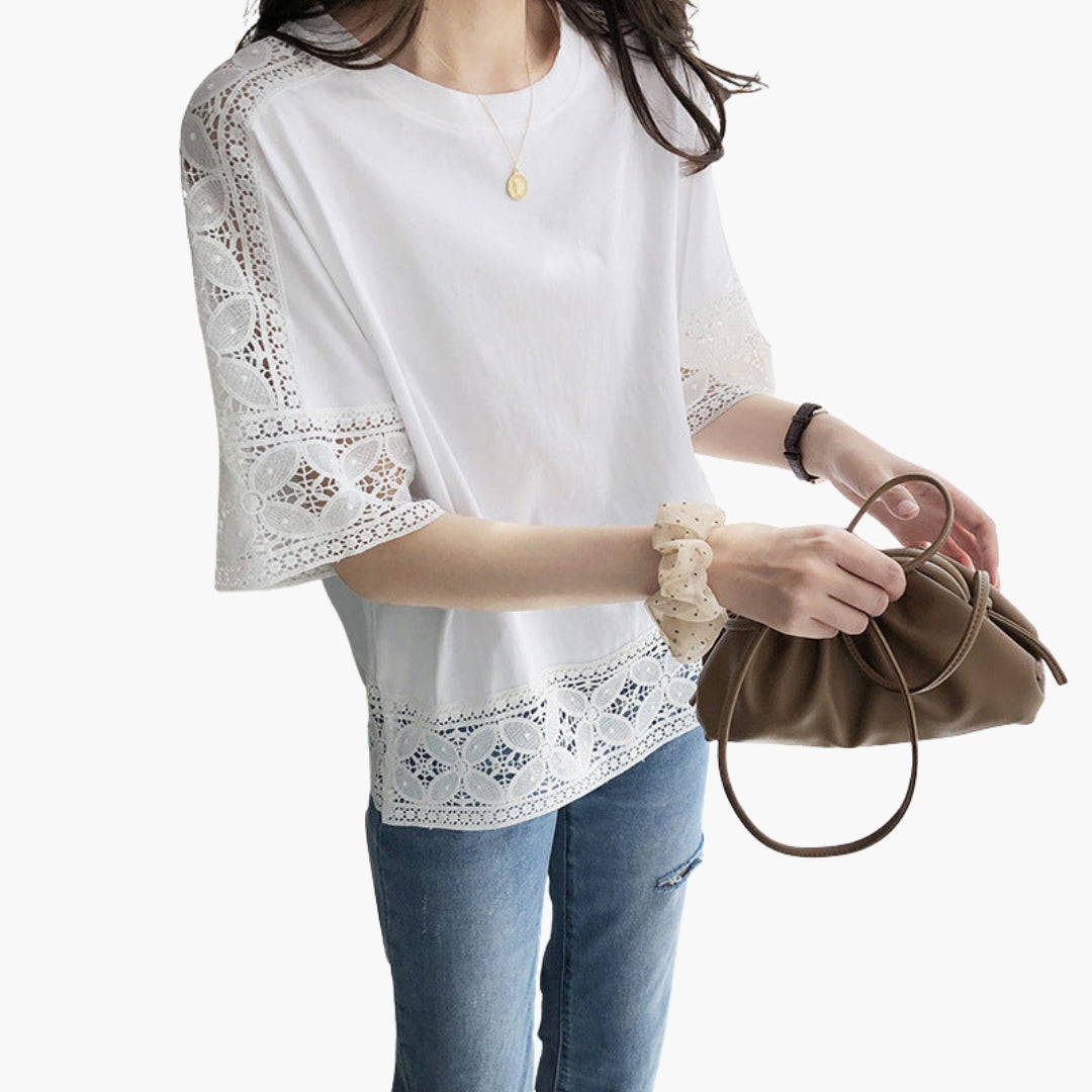 Women's round-neck shirt with lace sleeves and hem